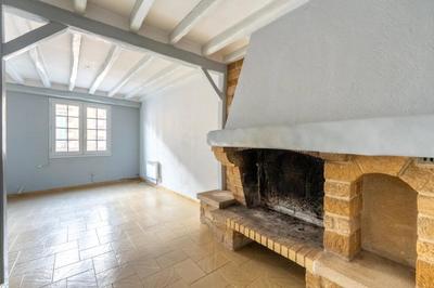 Maison - 80 m² - 6 pièces