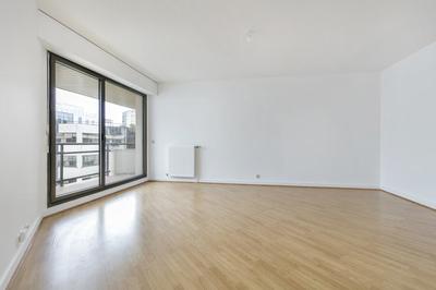 Appartement - 77 m² - 3 pièces