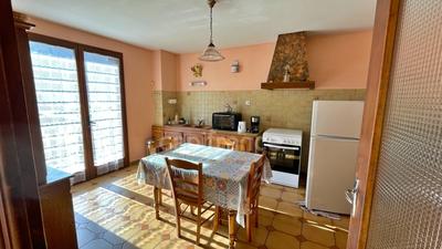 Maison de village - 140 m² - 4 pièces