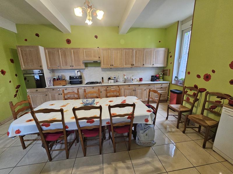 Maison - 141 m² - 5 pièces