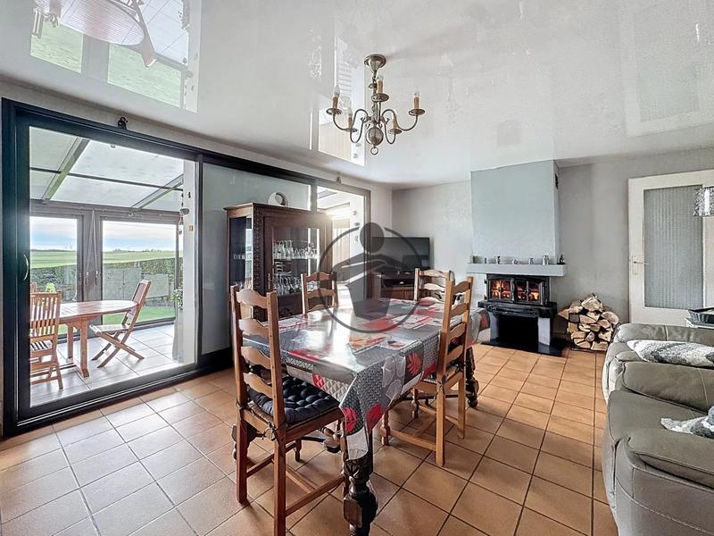 Maison - 97 m² - 4 pièces