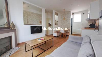 Maison - 75 m² - 5 pièces