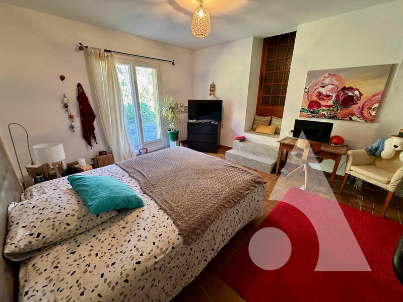 Maison - 180 m² - 5 pièces