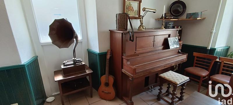 Local commercial - 282 m²