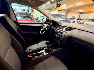 Skoda Octavia Combi 1.2tsi 105ch - 1ere Main