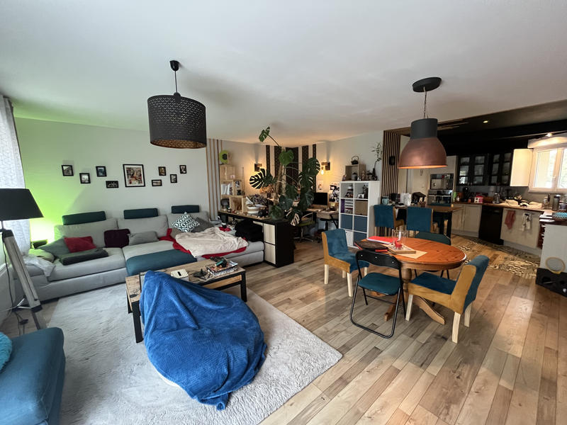 Maison - 94 m² - 4 pièces