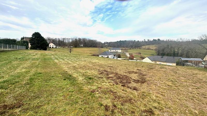 Terrain constructible - 2 756 m²