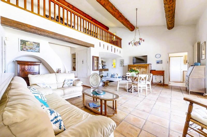Villa - 169 m² - 5 pièces