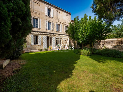 Maison ancienne - 400 m² - 9 pièces