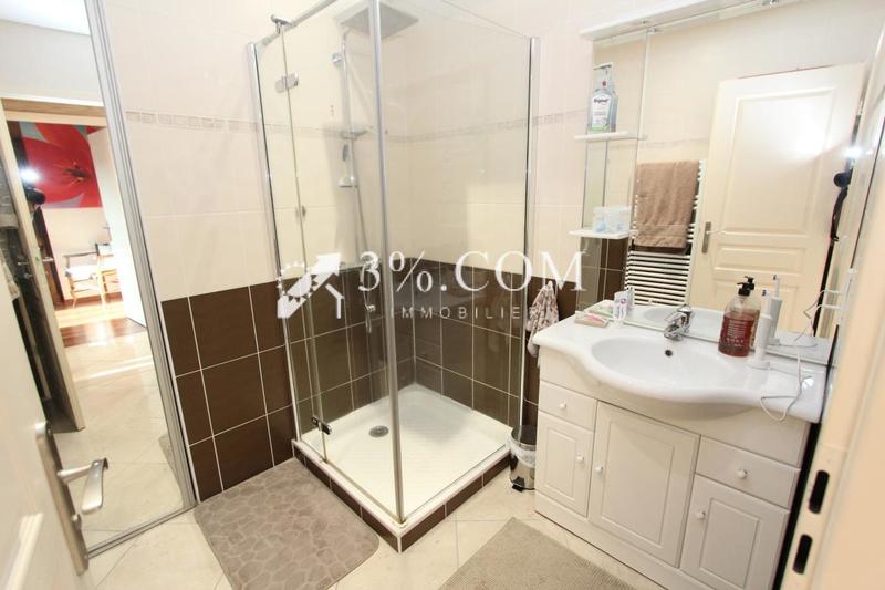 Appartement - 176 m² - 5 pièces