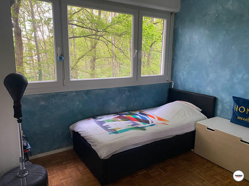 Appartement - 92 m² - 5 pièces