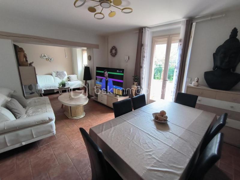 Maison - 107 m² - 5 pièces