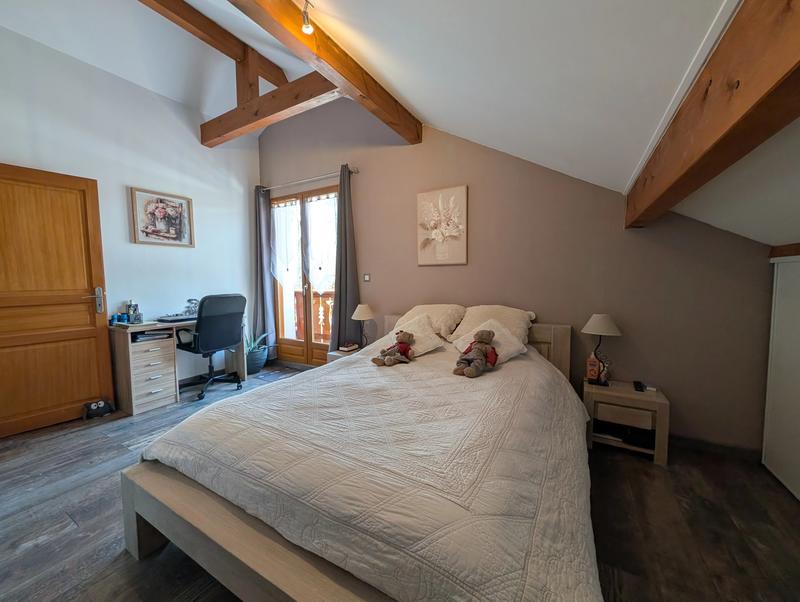 Maison - 93 m² - 4 pièces