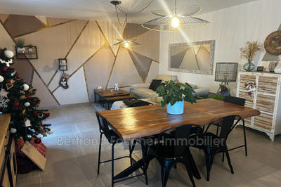 Appartement - 103 m² - 5 pièces