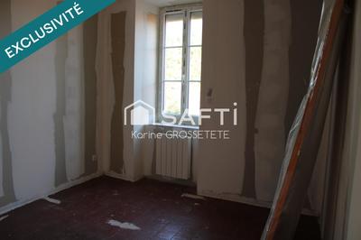 Maison - 99 m² - 5 pièces