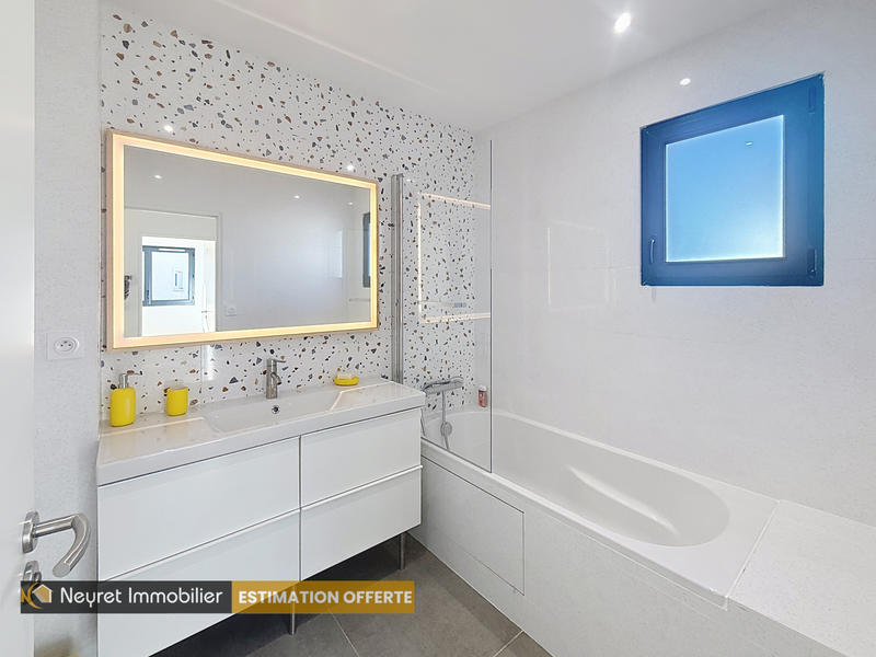 Villa - 132 m² - 6 pièces