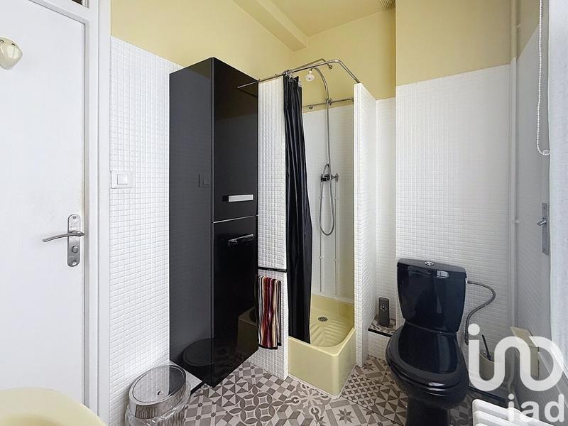 Maison - 291 m² - 12 pièces