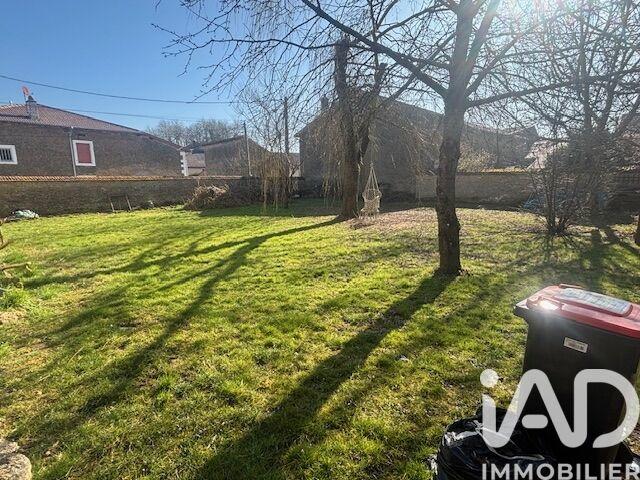 Maison - 227 m² - 5 pièces