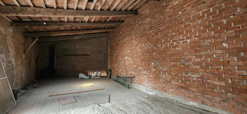 Maison - 255 m² - 9 pièces