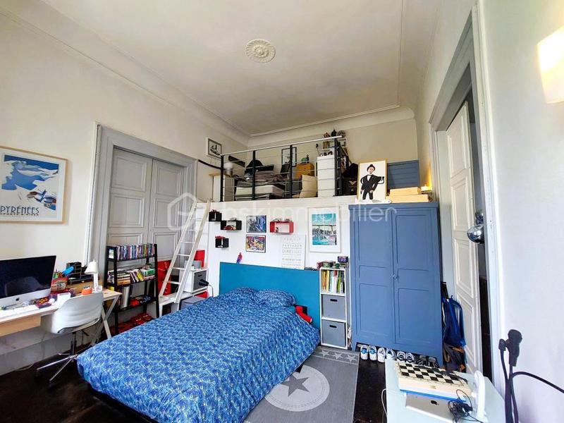 Appartement - 127 m² - 5 pièces