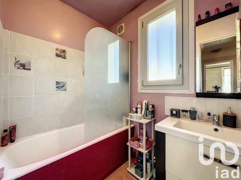 Maison - 108 m² - 5 pièces