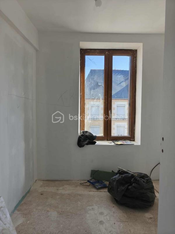 Maison ancienne - 110 m² - 8 pièces