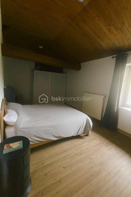 Maison ancienne - 234 m² - 7 pièces