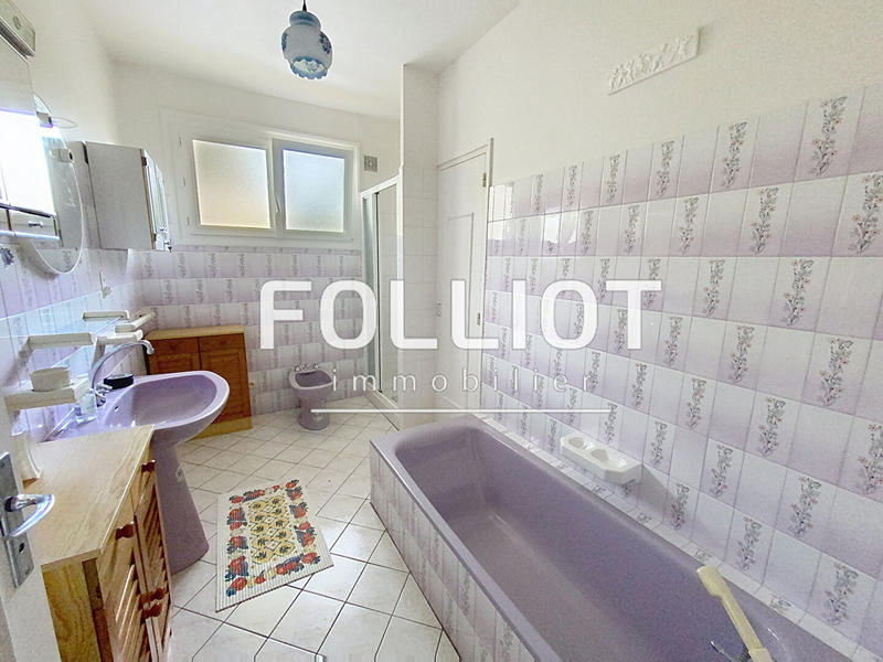 Maison - 159 m² - 6 pièces