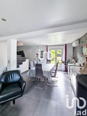 Maison - 155 m² - 7 pièces