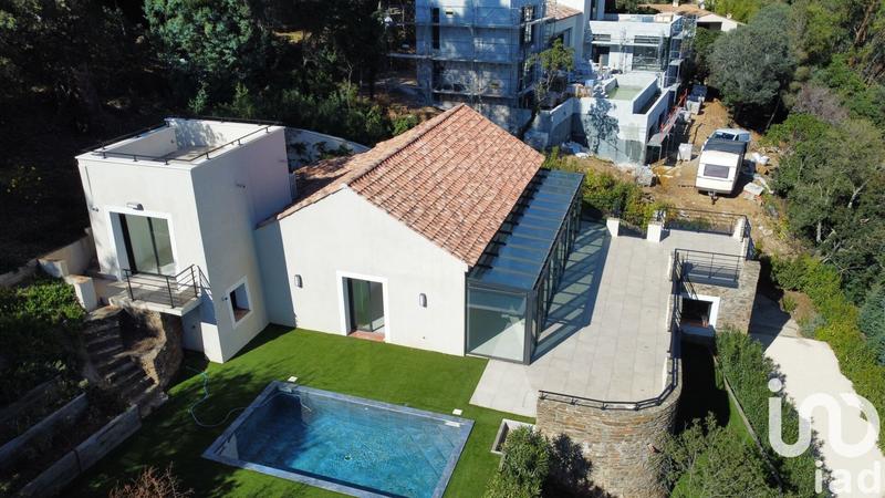 Maison - 170 m² - 7 pièces