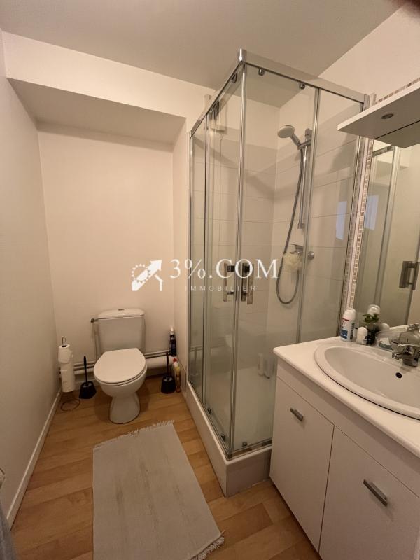 Studio - 25 m² - 1 pièce