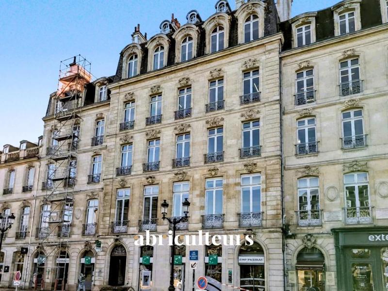 Bureau - 155 m² - 2 pièces