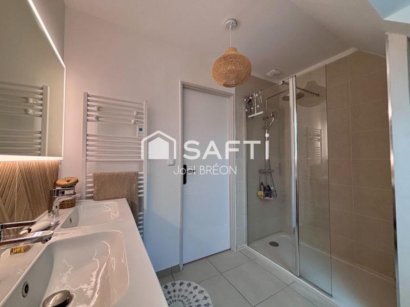 Maison - 120 m² - 6 pièces