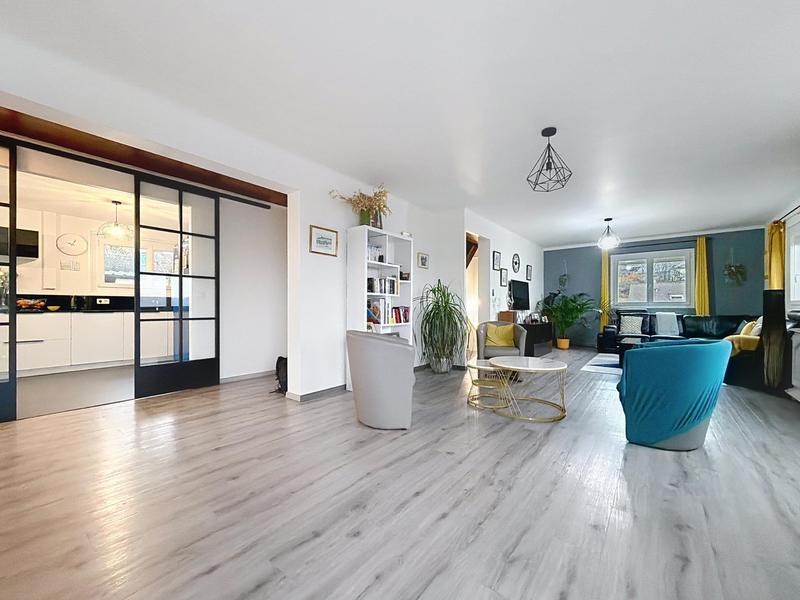 Maison - 172 m² - 6 pièces