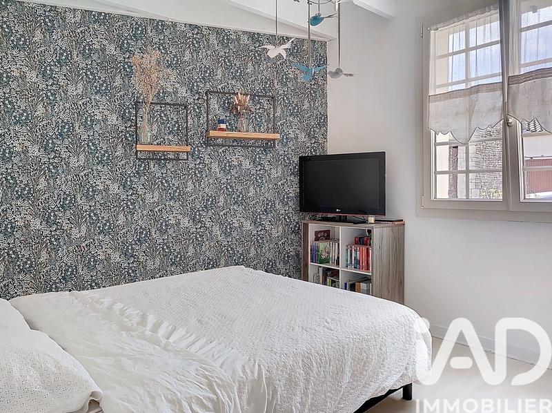 Maison - 225 m² - 10 pièces