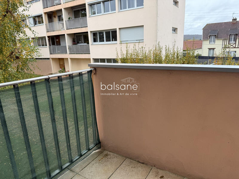 Appartement - 81 m² - 4 pièces