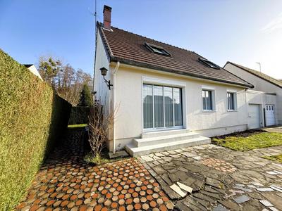 Maison - 108 m² - 5 pièces