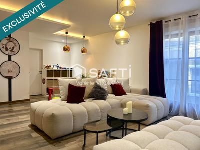 Maison - 200 m² - 6 pièces