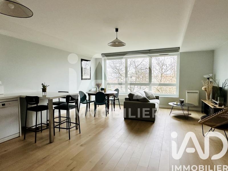 Appartement - 95 m² - 4 pièces