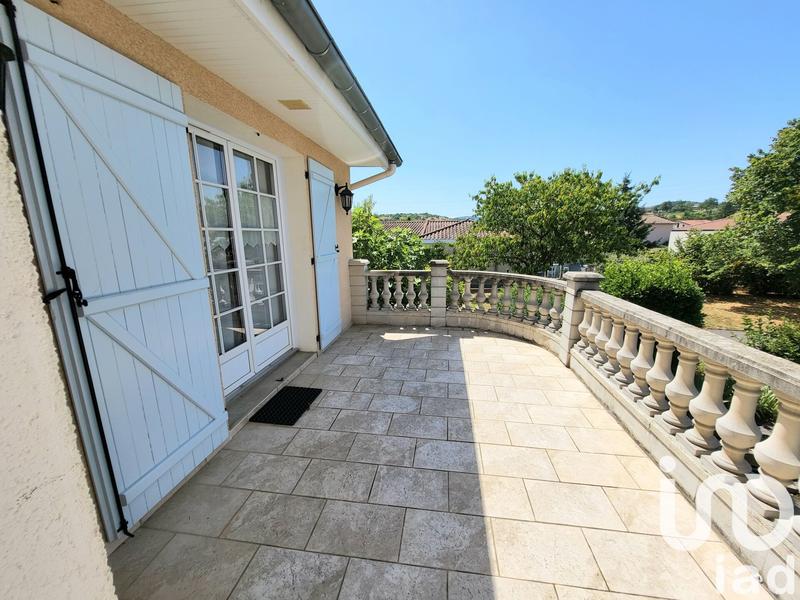 Maison - 199 m² - 10 pièces