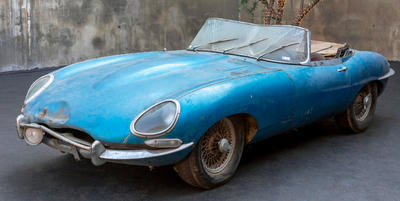Jaguar E-Type Xke Series I Flat Floor Roadster With a Louvered Bonnet