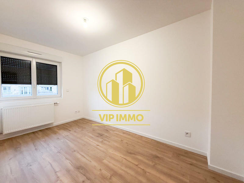 Maison - 80 m² - 5 pièces