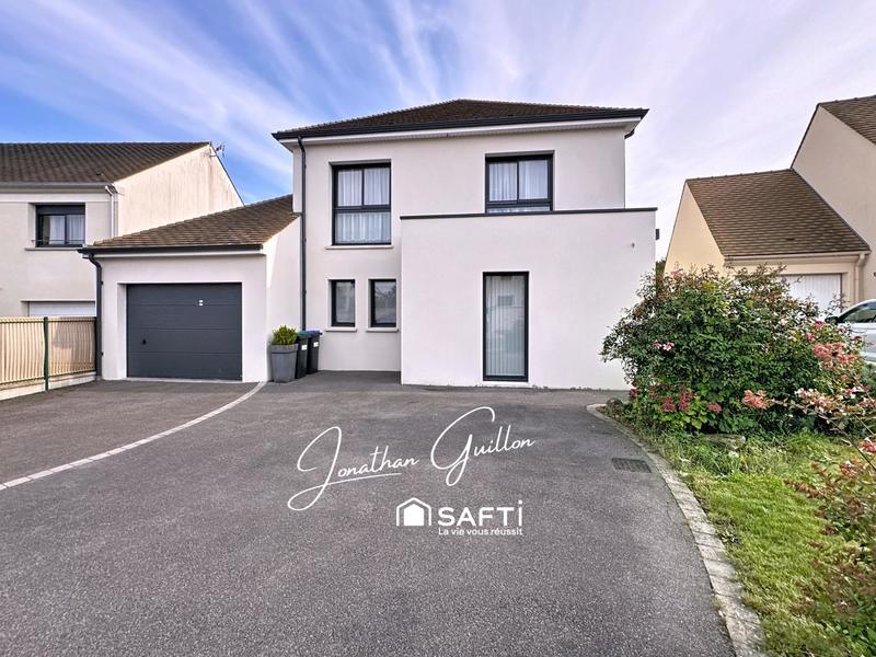 Maison - 181 m² - 7 pièces