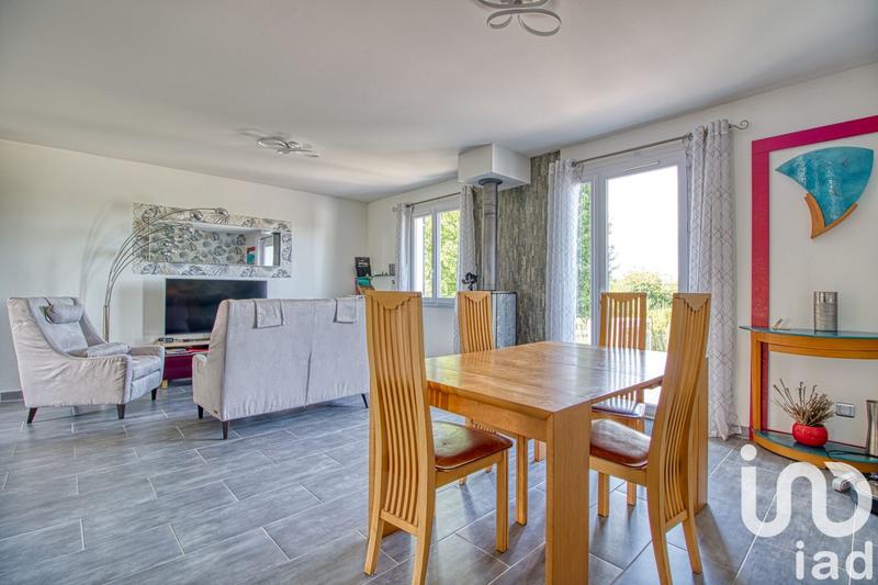 Maison - 92 m² - 5 pièces