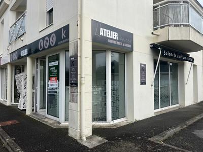 Local commercial - 54 m²