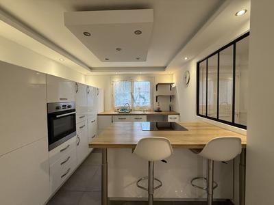 Maison - 130 m² - 6 pièces