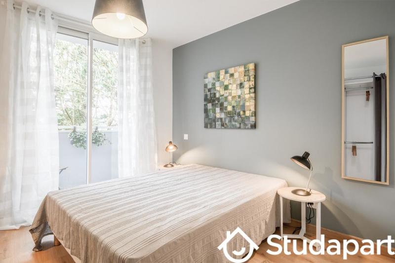 Chambre - 9 m² - 1 pièce