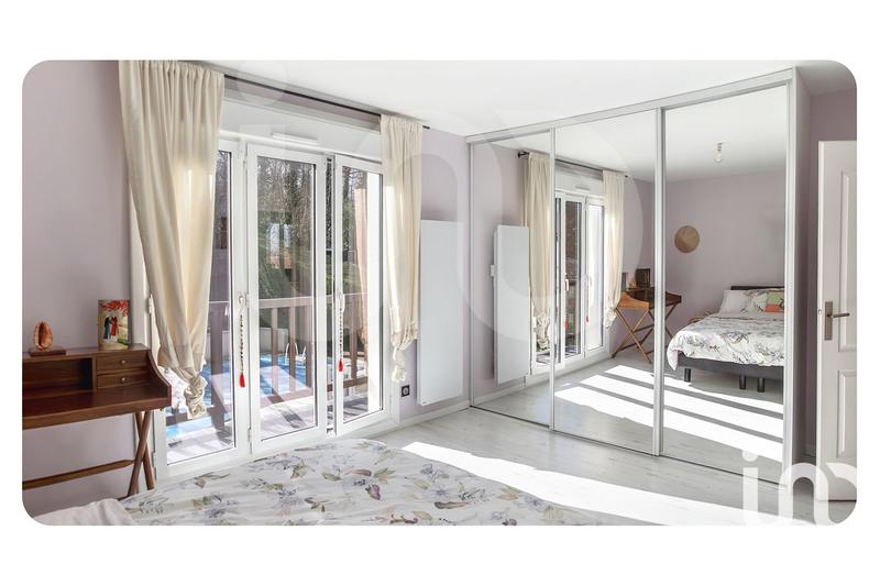 Maison - 184 m² - 7 pièces