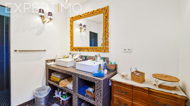 Maison - 144 m² - 5 pièces