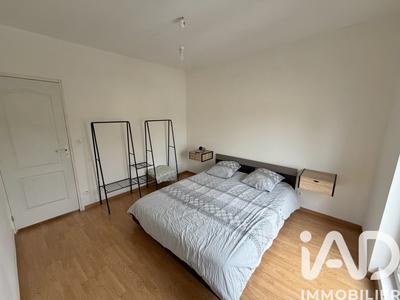 Maison - 99 m² - 5 pièces